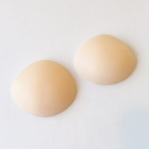 粘着性の落ちない乳房シリコンパッド　大きいサイズのオーダーメイド製作
