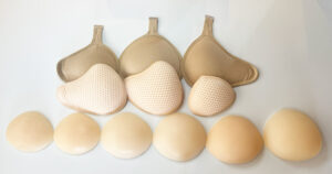 乳がん用の乳房パッドサンプル一覧