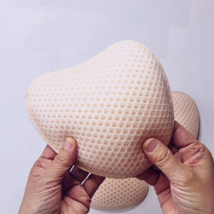 乳がん用胸パッド シリコンビーズ乳房パッドの写真